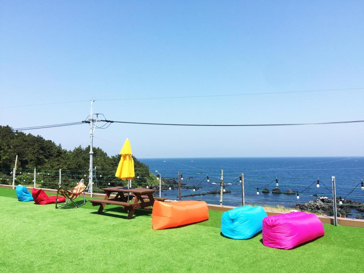 Jeju Airport Hostel Yesjun Exterior photo