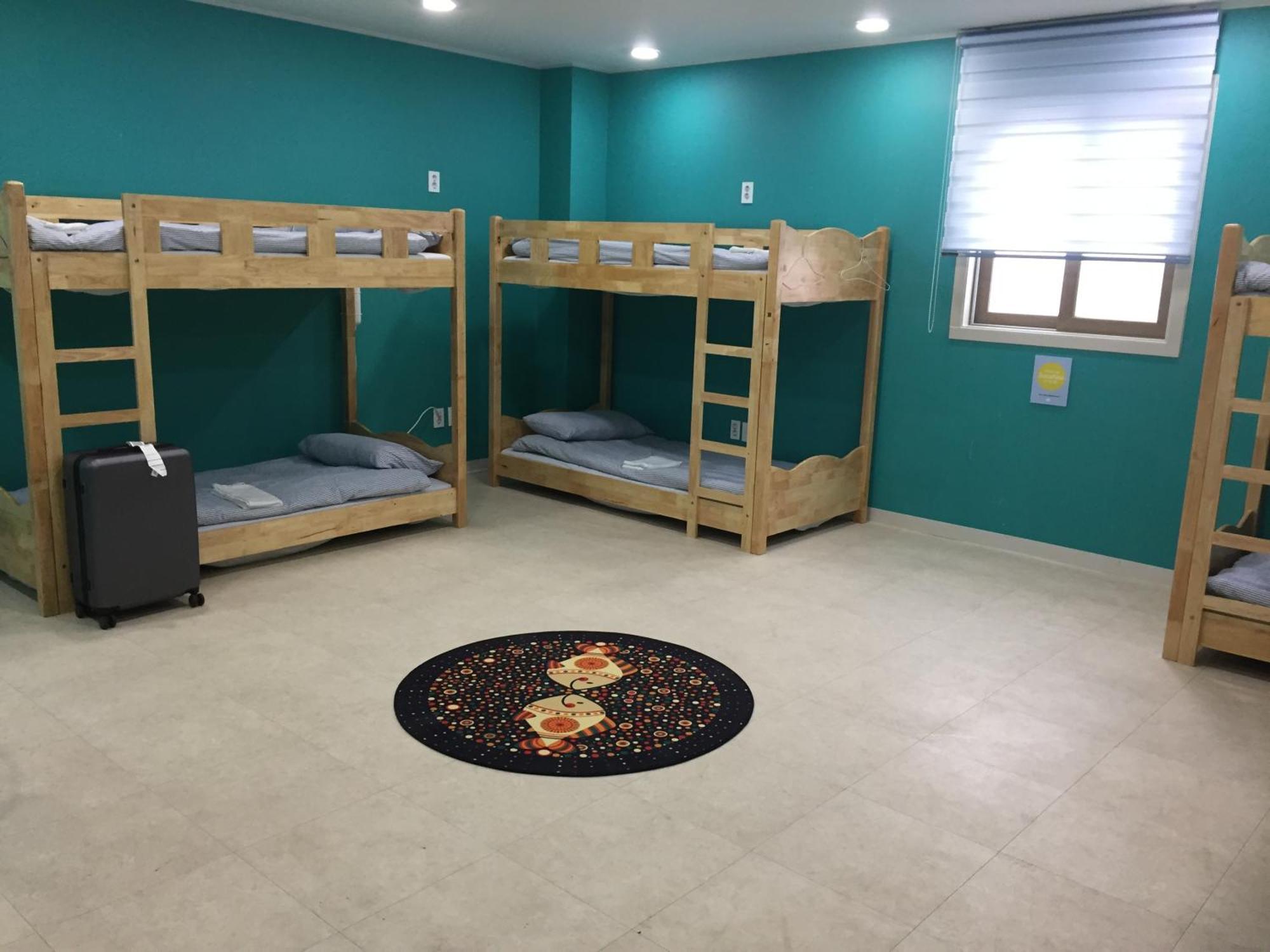 Jeju Airport Hostel Yesjun Exterior photo